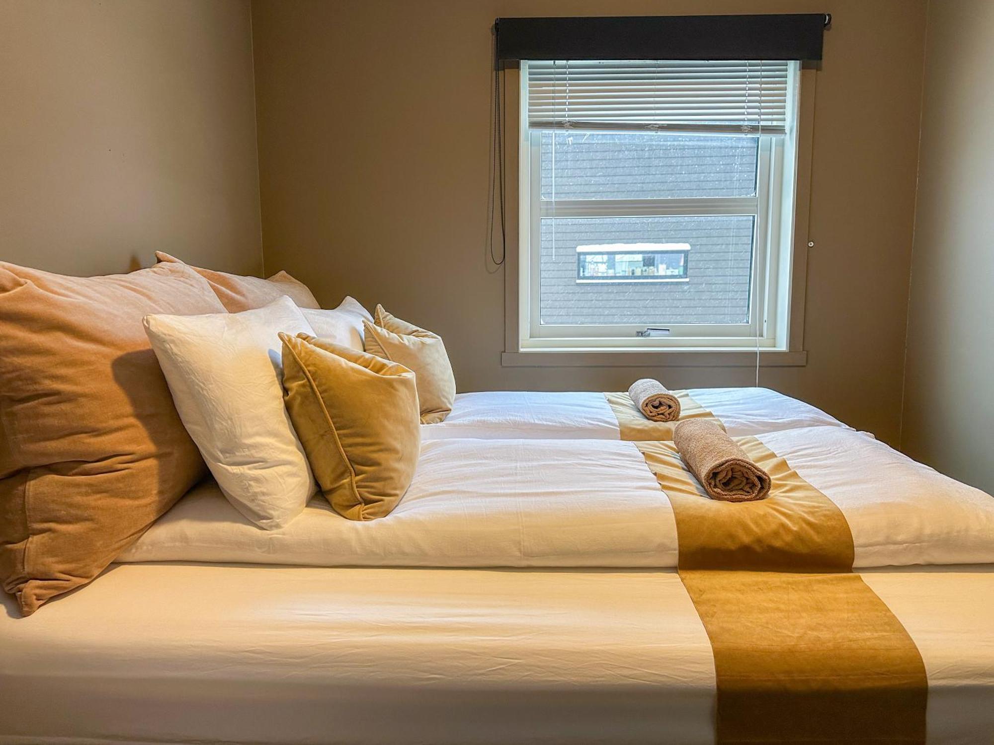 For Groups & Families - Free Parking & Near Attractions Apartment ทรอมโซ ภายนอก รูปภาพ
